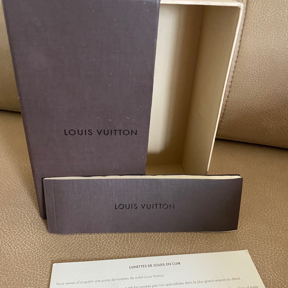 Authentic Vintage Louis Vuitton drawer Sunglasses EMPTY Box